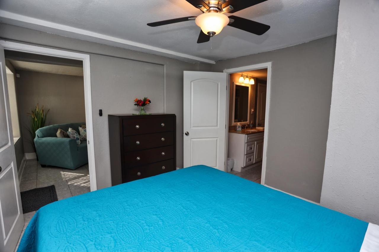 Galveston Getaway - Close To Everything Exterior foto